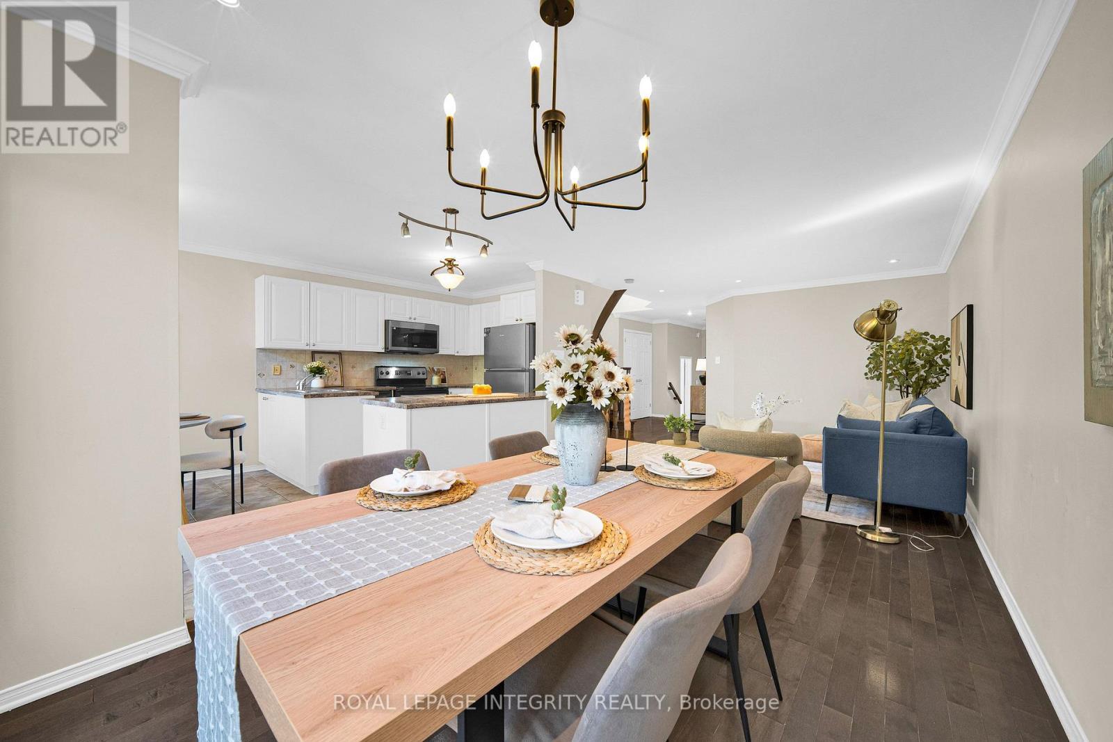 Open dining, kitchen and living area - 170 Flamborough Way, Ottawa, ON