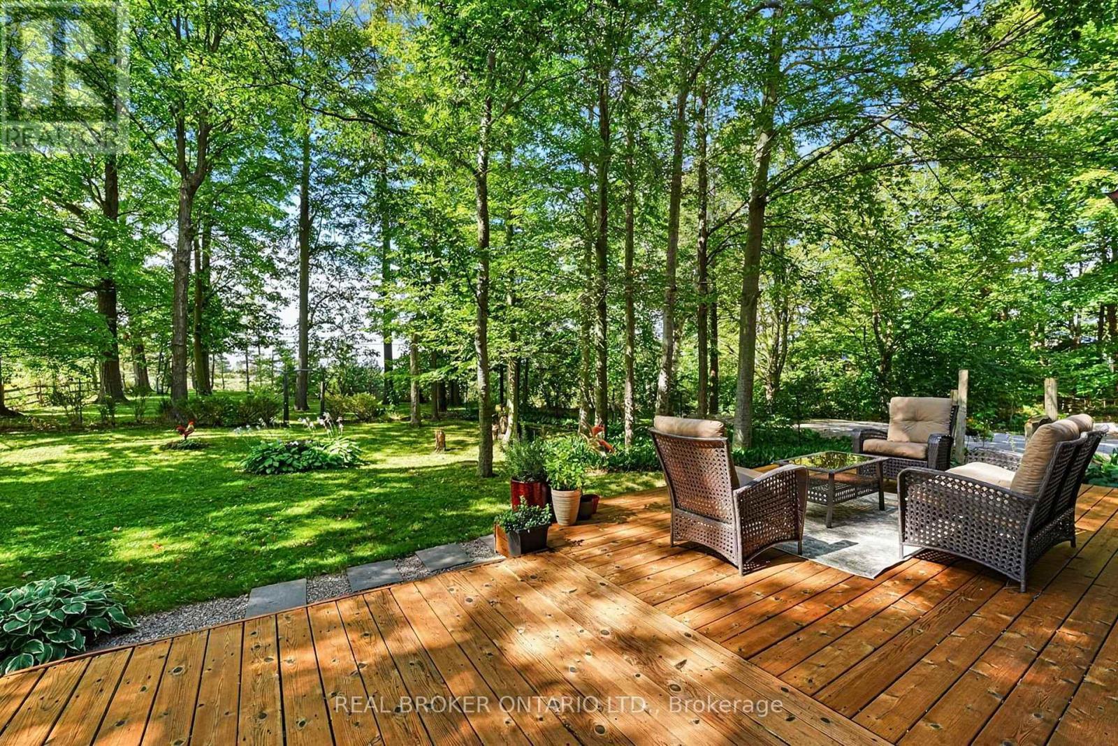 Surrounded by Woods and Peacefulness - 18061 Highway 48, East Gwillimbury, ON