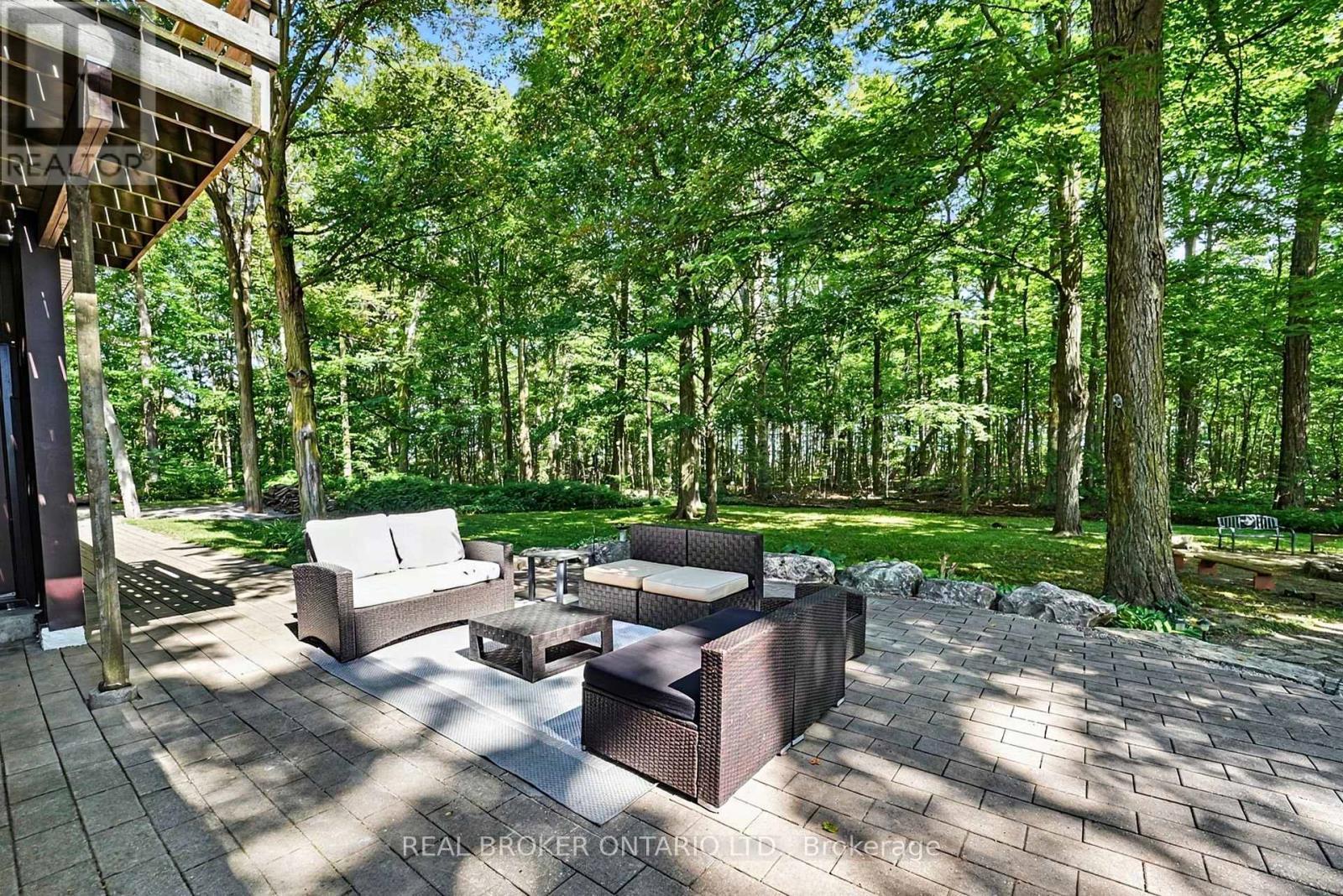 Beautiful Stone Patio - 18061 Highway 48, East Gwillimbury, ON