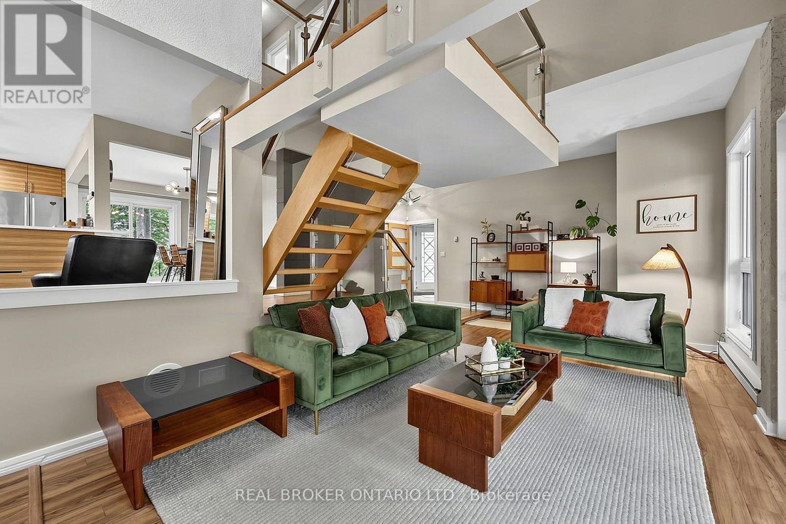Steps to Kitchen - 18061 Highway 48, East Gwillimbury, ON