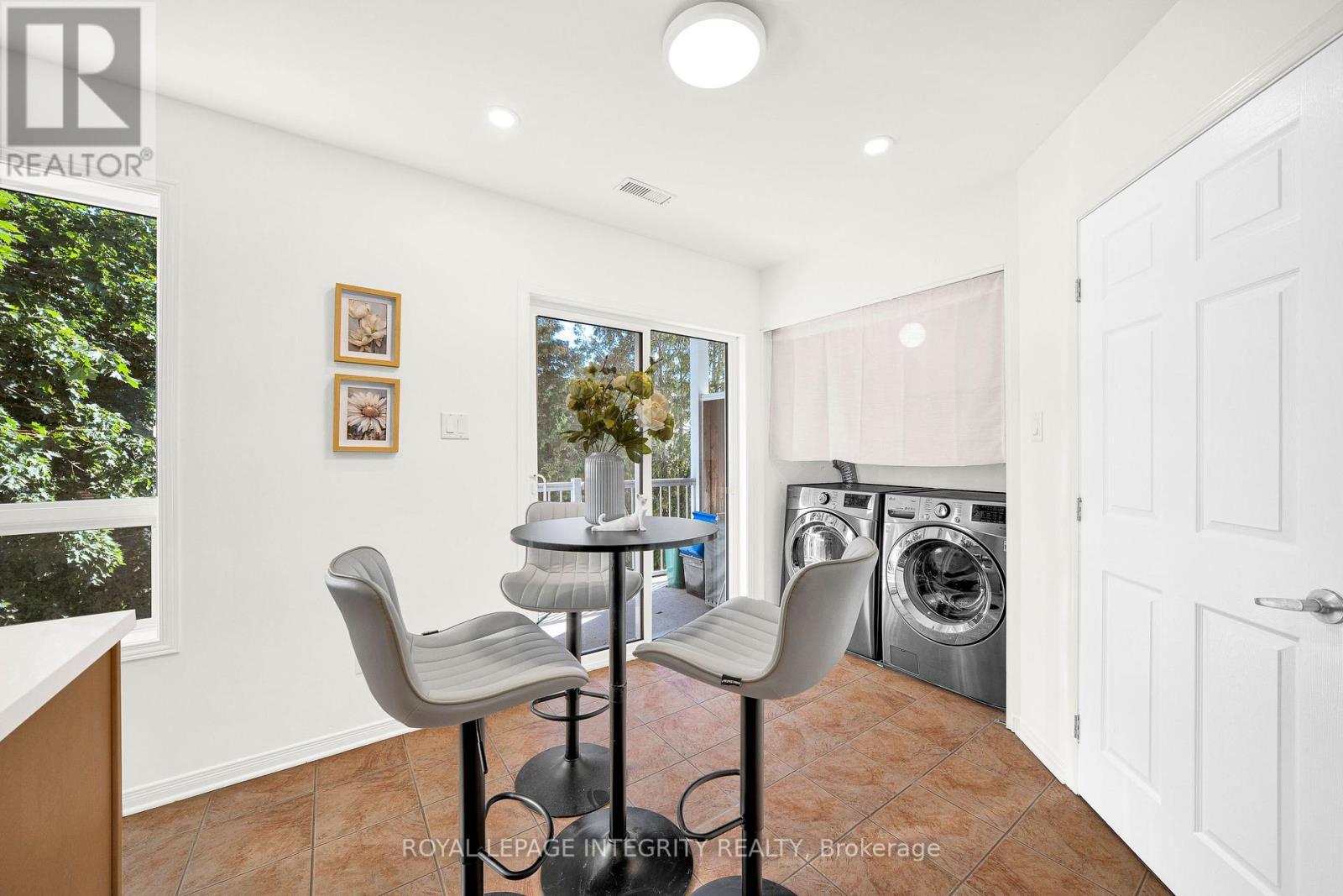 20 - 376 Wiffen Private, Ottawa, ON