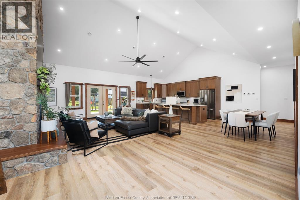 622 Middleton Line, Wheatley, ON