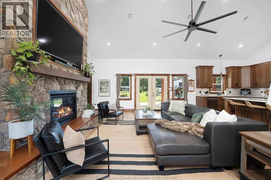 622 Middleton Line, Wheatley, ON