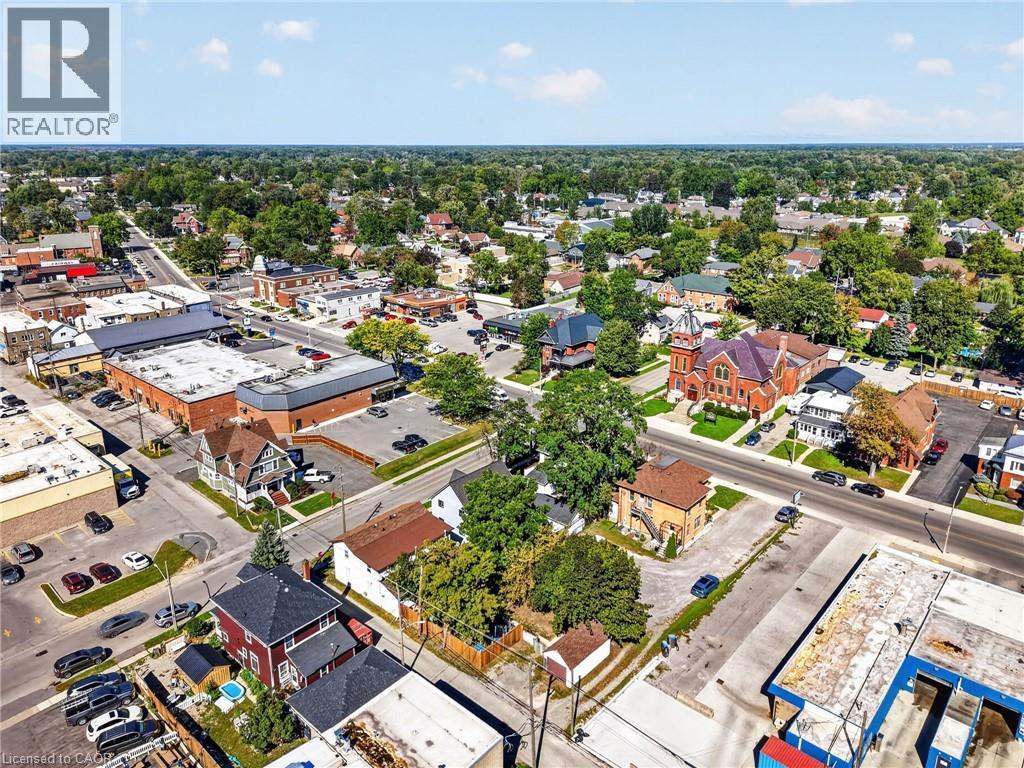 213-215 Maple Street, Dunnville, ON