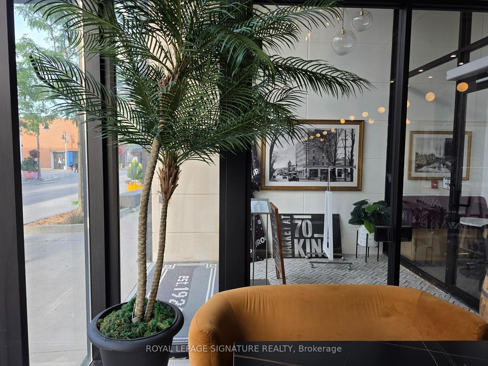 1-70 King Street E, Oshawa, ON