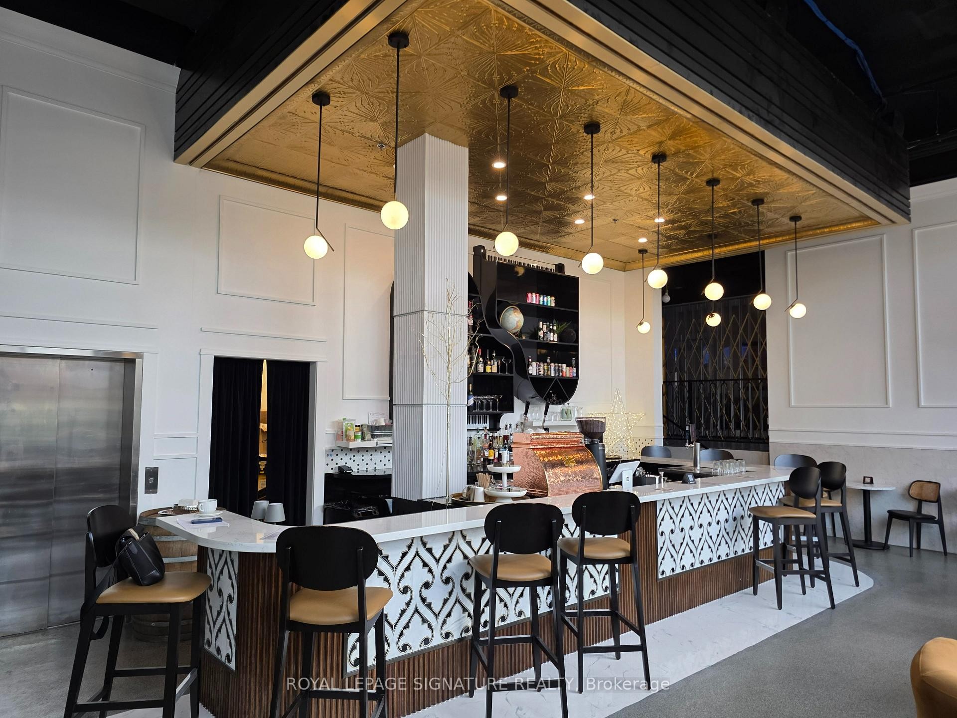 1-70 King Street E, Oshawa, ON