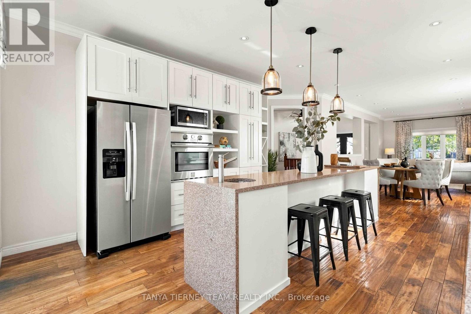4 Branthaven Court, Whitby, ON