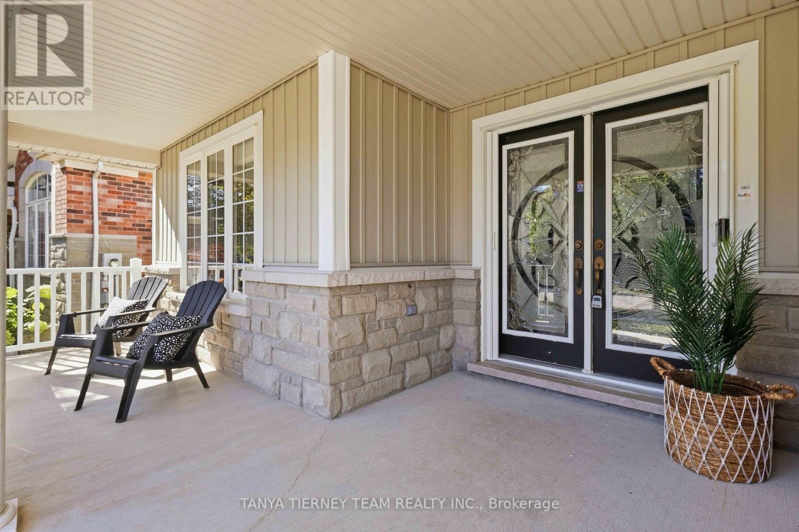 4 Branthaven Court, Whitby, ON