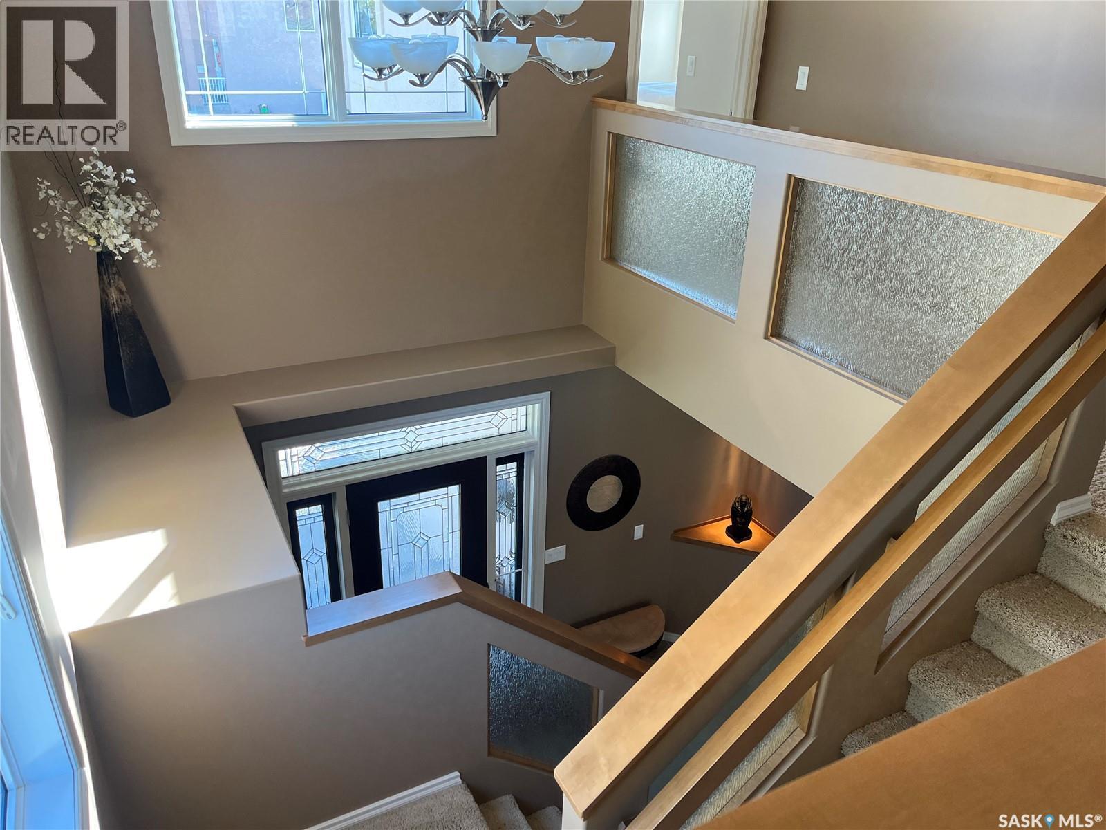 1914 Laurier Crescent E, Regina, SK