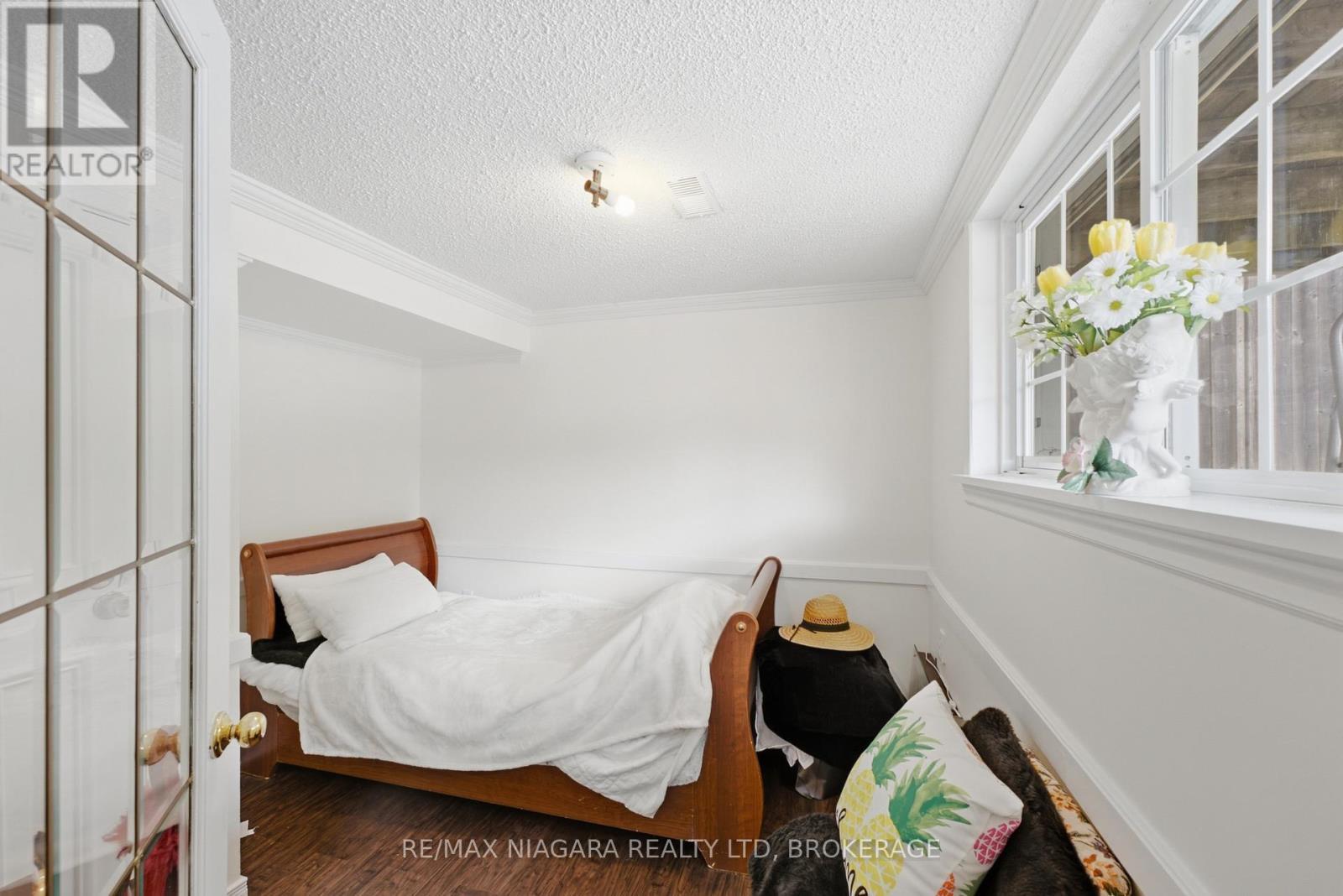 20 Arthur Street, St. Catharines (Lakeshore), ON