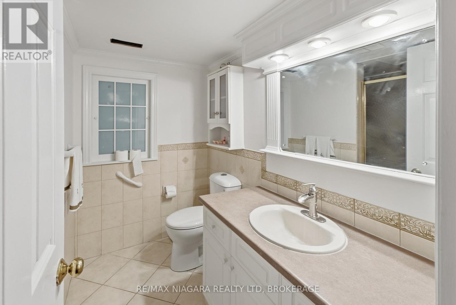 20 Arthur Street, St. Catharines (Lakeshore), ON