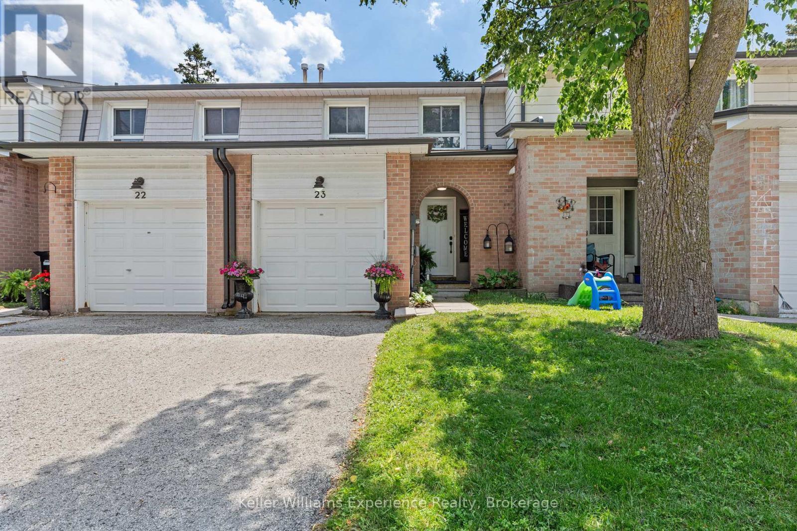 23 - 2 Bernick Drive, Barrie (Grove East), ON