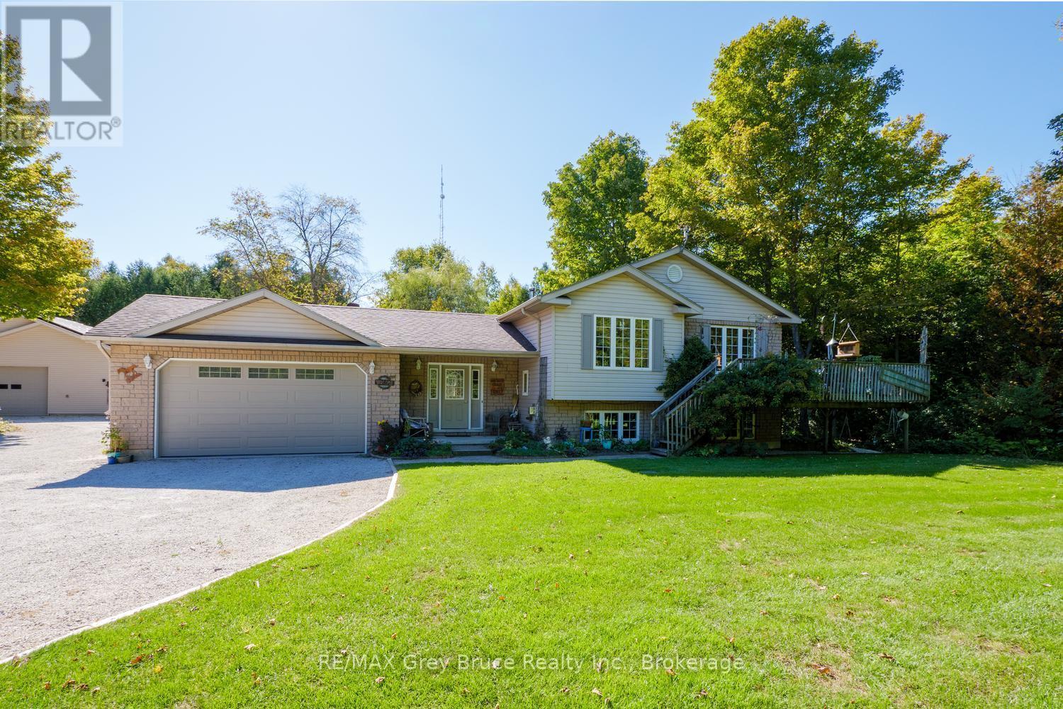 Built in 1997 - 135 North Diagonal, South Bruce Peninsula, ON