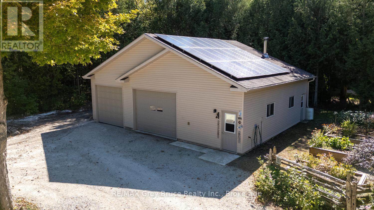 32' x 28' Detached Gar. + 12' x 32' Lean-to - 135 North Diagonal, South Bruce Peninsula, ON