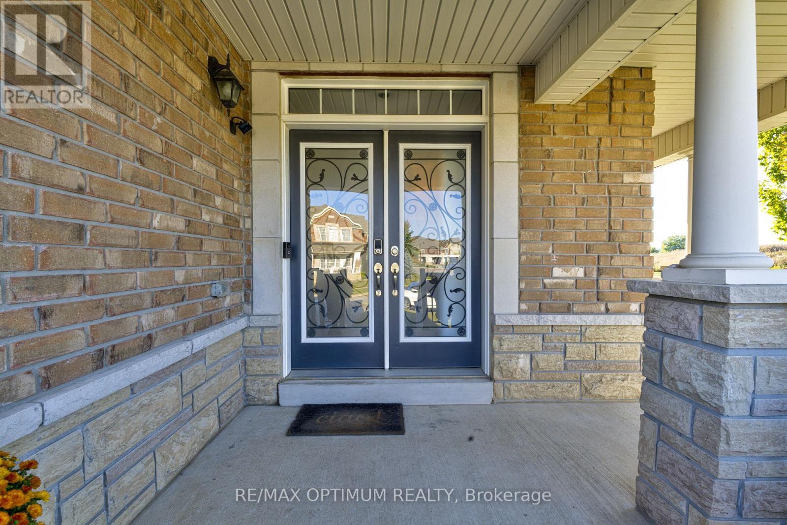 2 Stonecrop Road, Brampton, ON