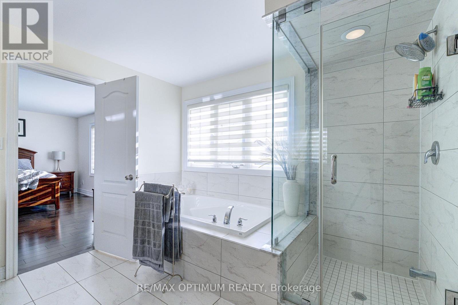 2 Stonecrop Road, Brampton, ON