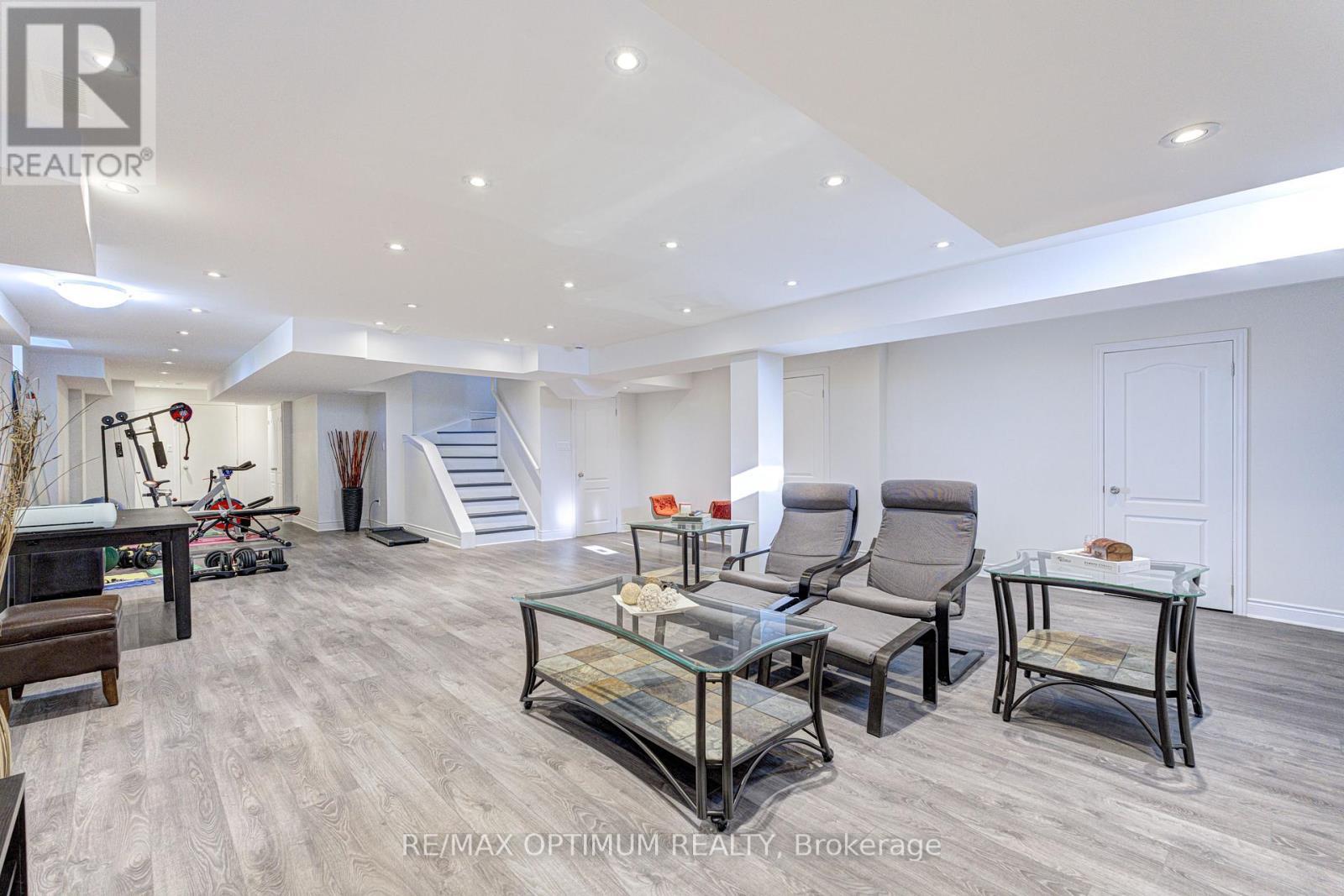 2 Stonecrop Road, Brampton, ON