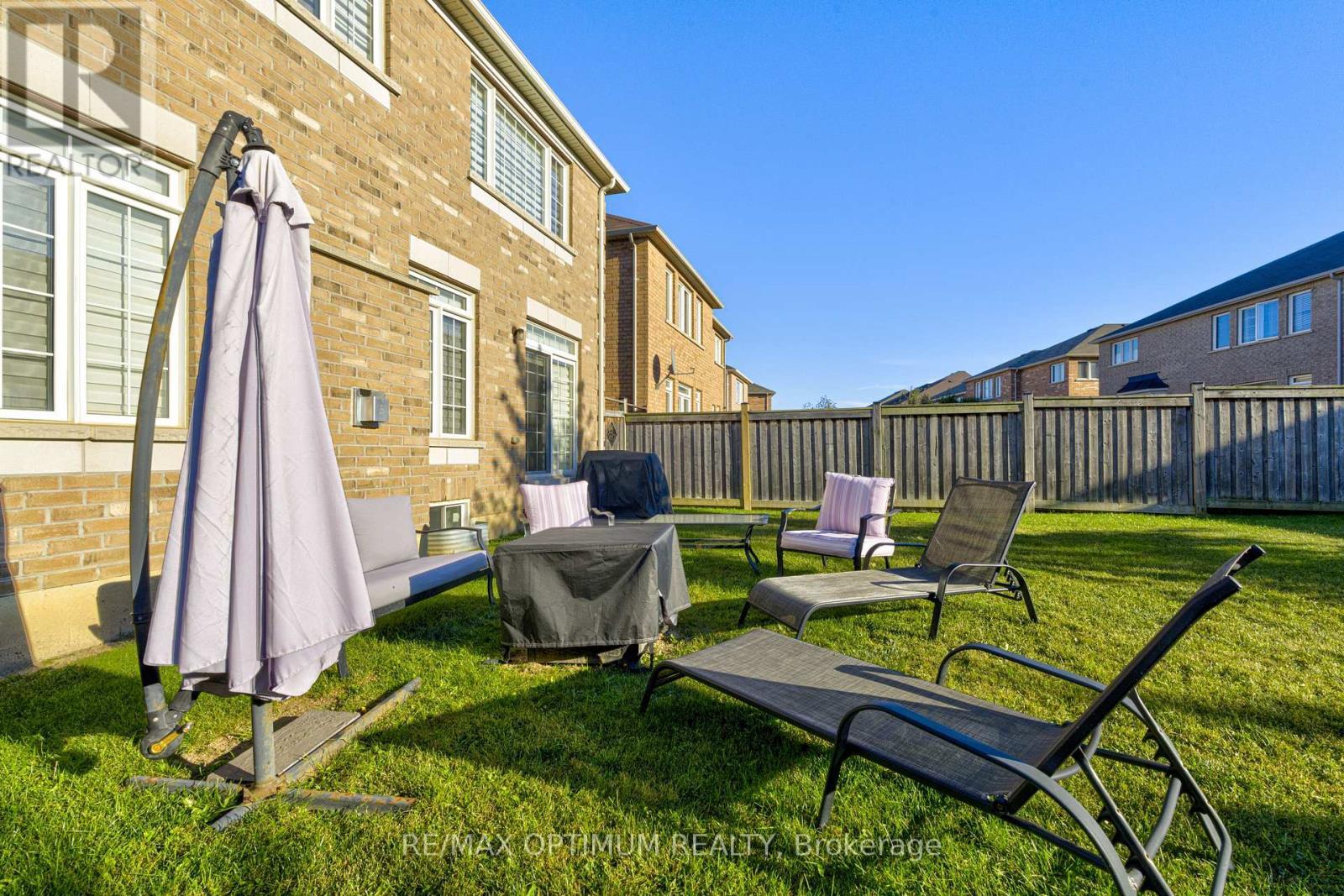 2 Stonecrop Road, Brampton, ON