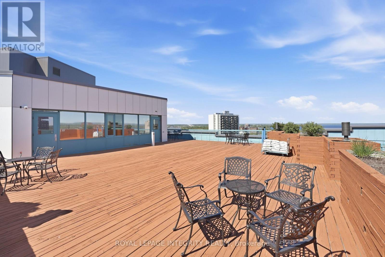 Roof top deck - 808 - 1025 Grenon Avenue, Ottawa, ON