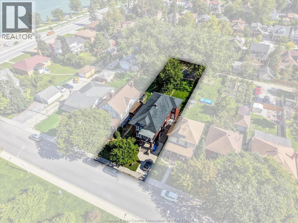 152-158 Campbell, Windsor, ON