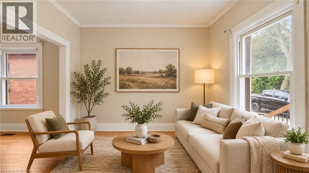 Virtually Staged - 25 Alonzo Street, Brantford, ON