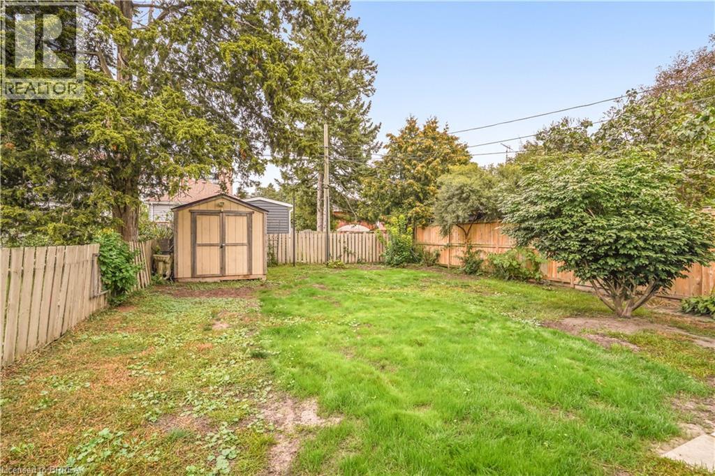 25 Alonzo Street, Brantford, ON