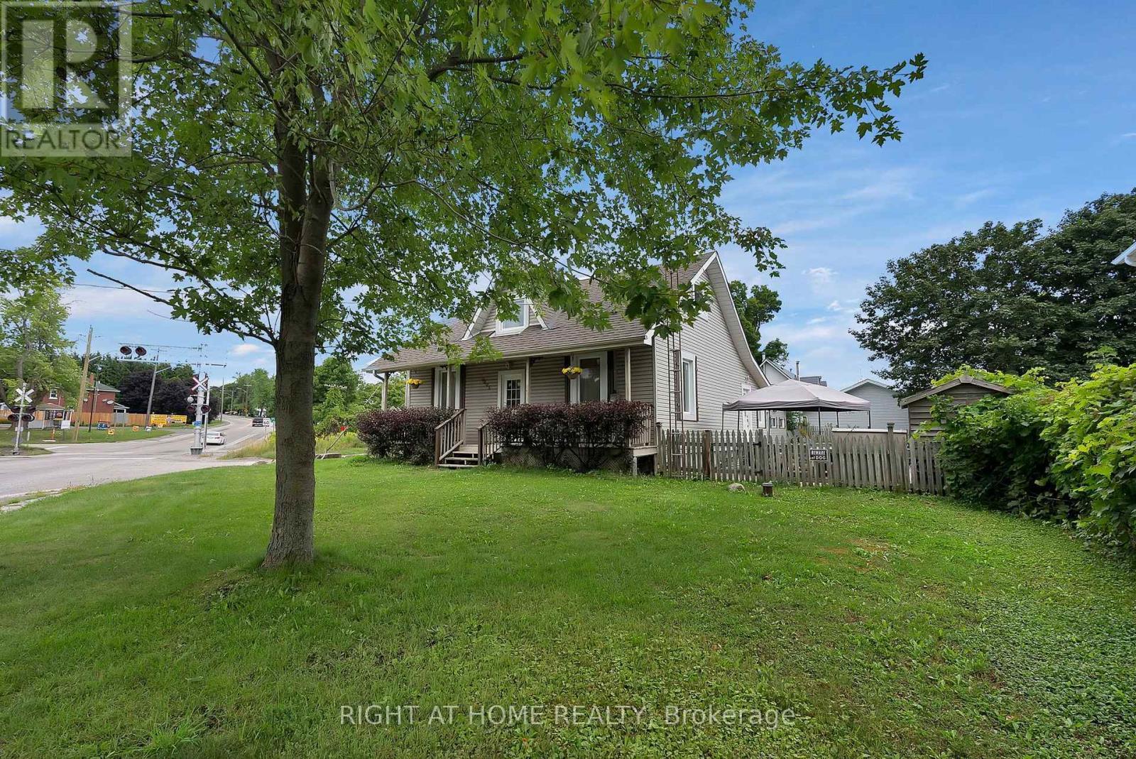 9495 Baldwin Street N, Whitby, ON