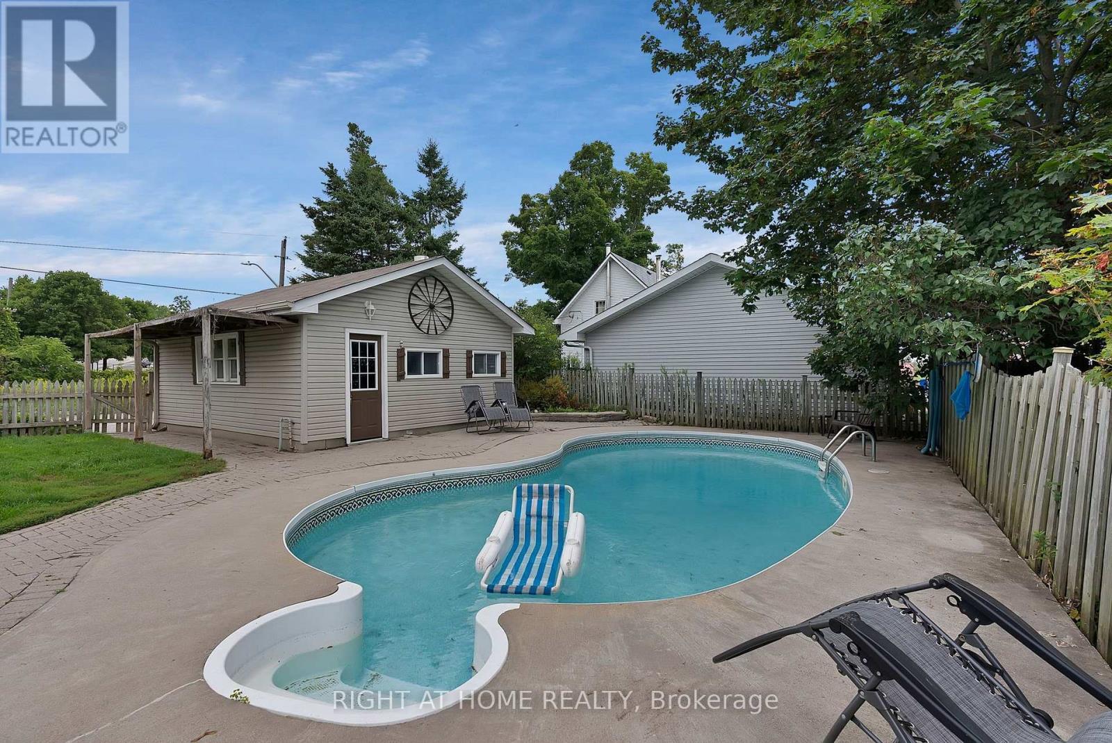 9495 Baldwin Street N, Whitby, ON