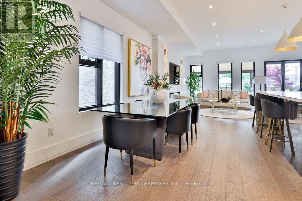 7B Iroquois Avenue, Mississauga, ON