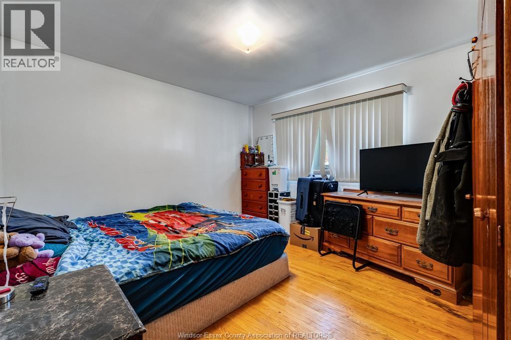 85 Lutsch Avenue, Leamington, ON