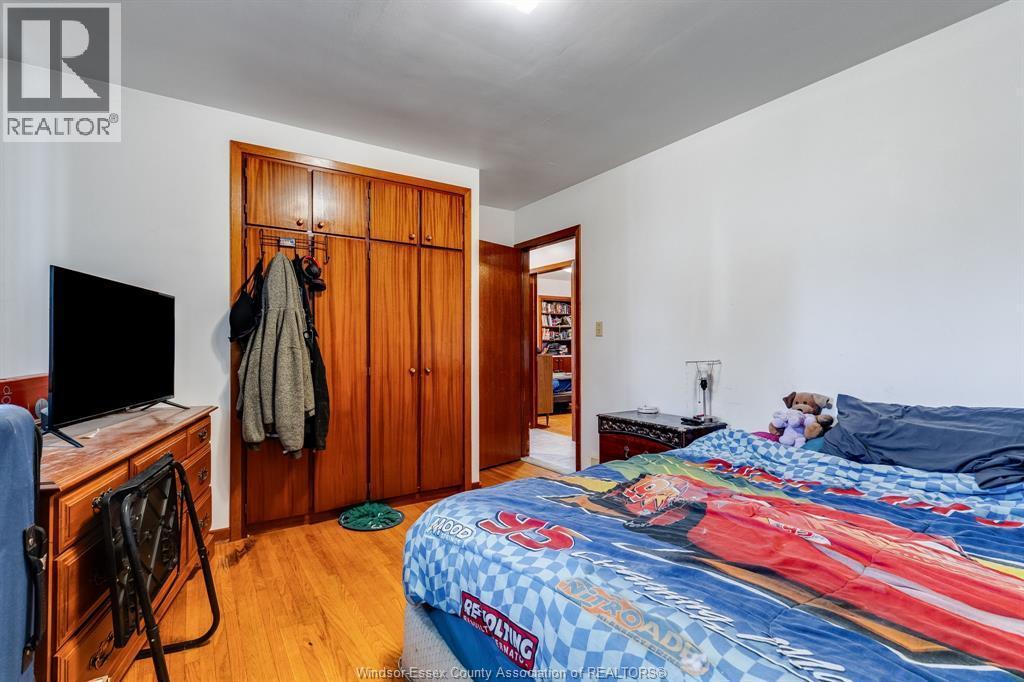85 Lutsch Avenue, Leamington, ON