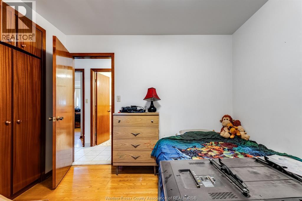 85 Lutsch Avenue, Leamington, ON