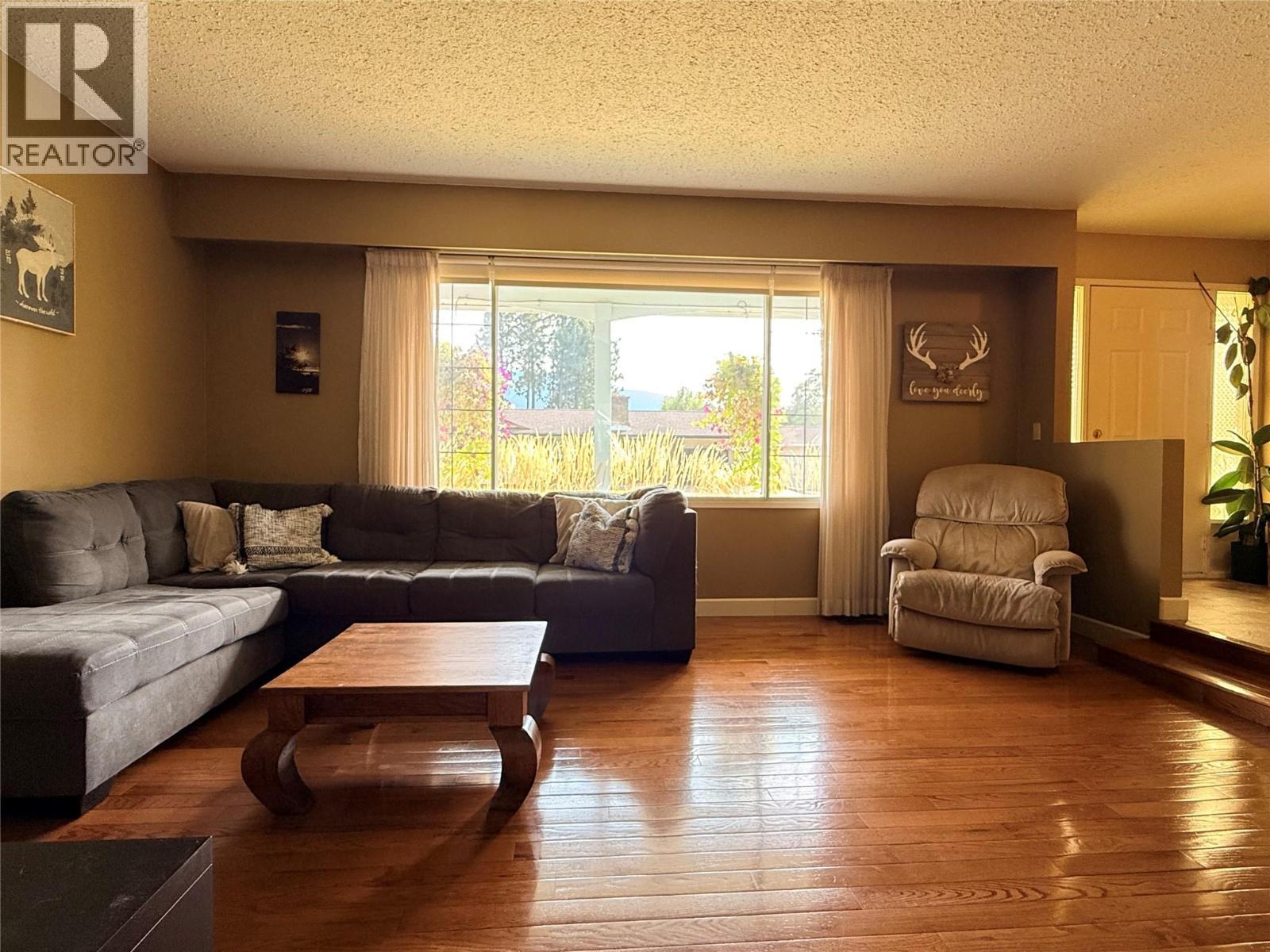 1865 78Th Avenue, Grand Forks, BC