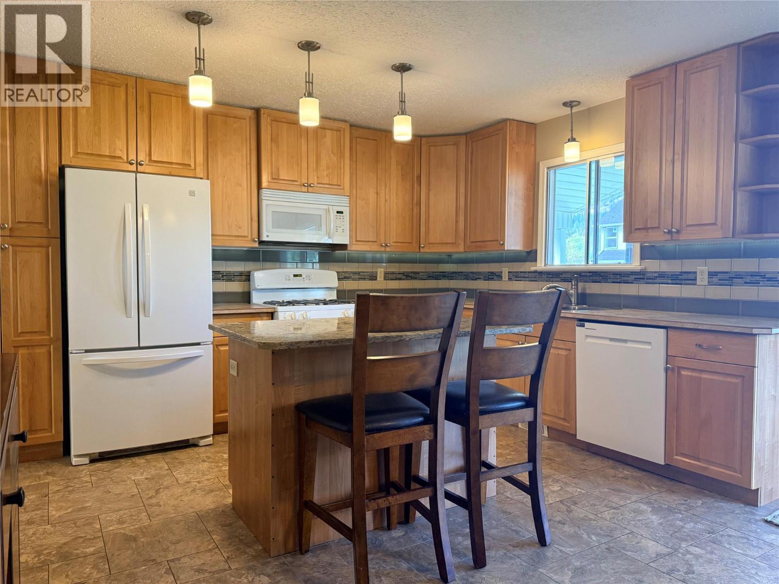 1865 78Th Avenue, Grand Forks, BC