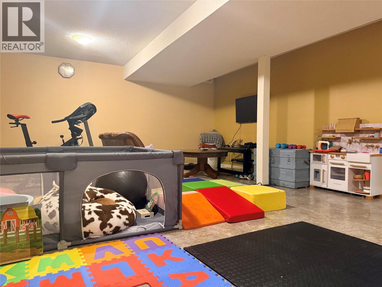 1865 78Th Avenue, Grand Forks, BC