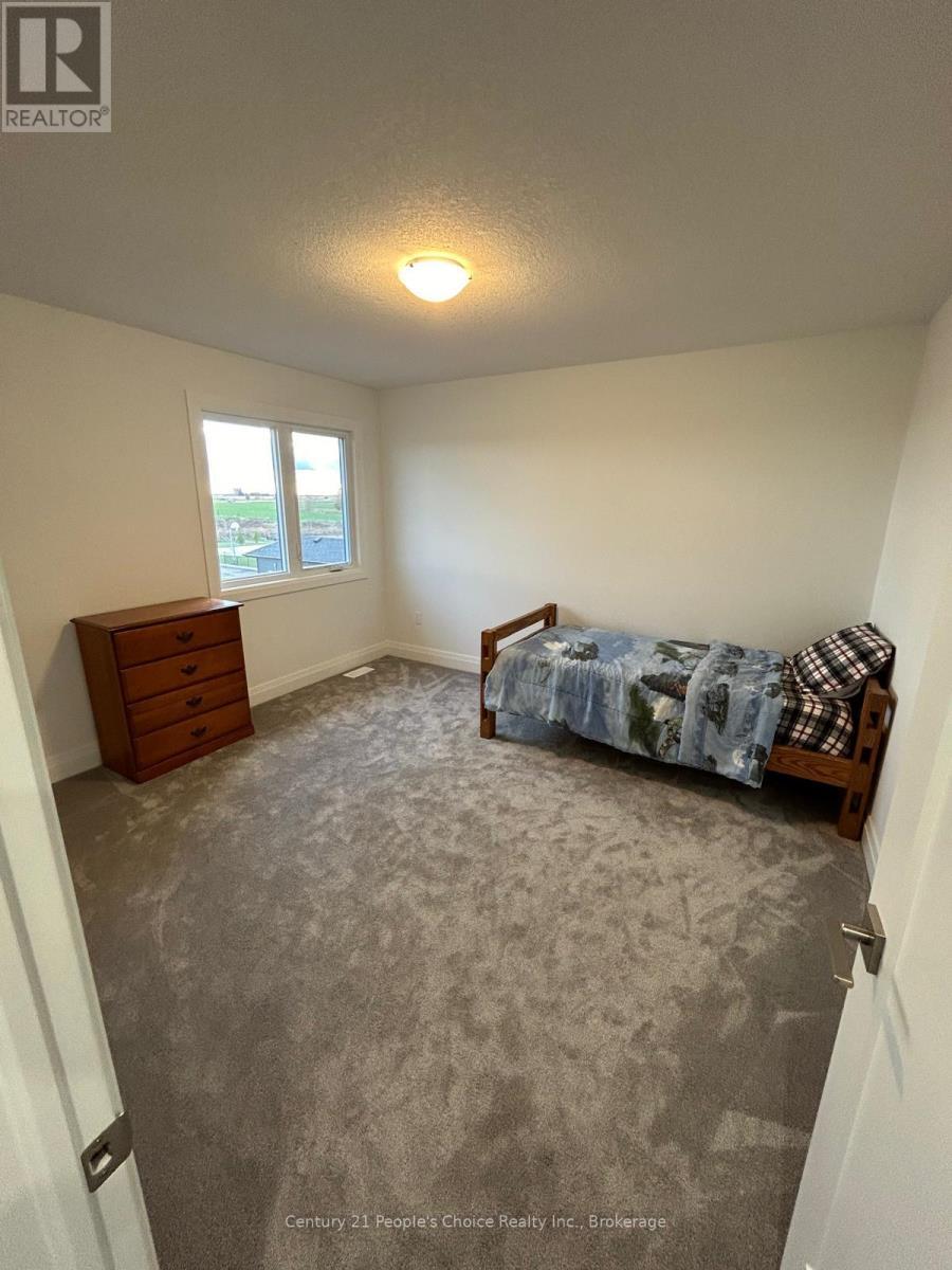 43 Weymouth Street, Woolwich, ON