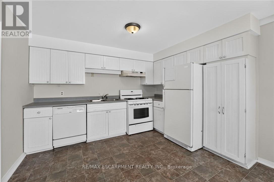 213-215 Maple Street, Haldimand, ON