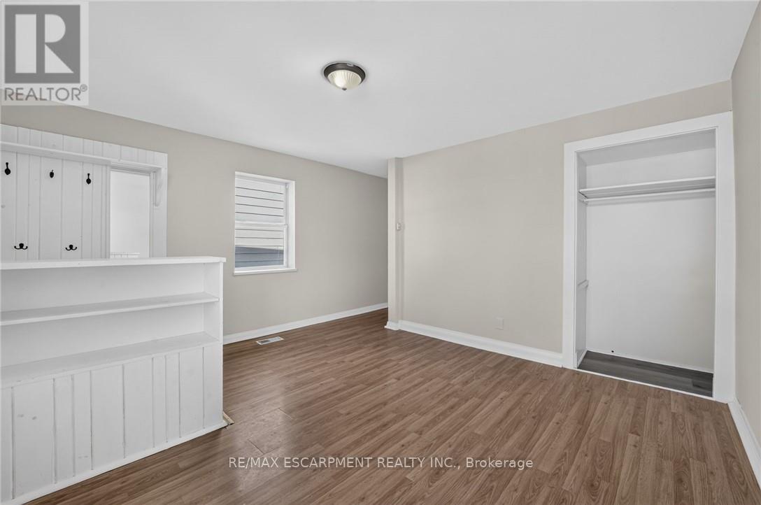 213-215 Maple Street, Haldimand, ON