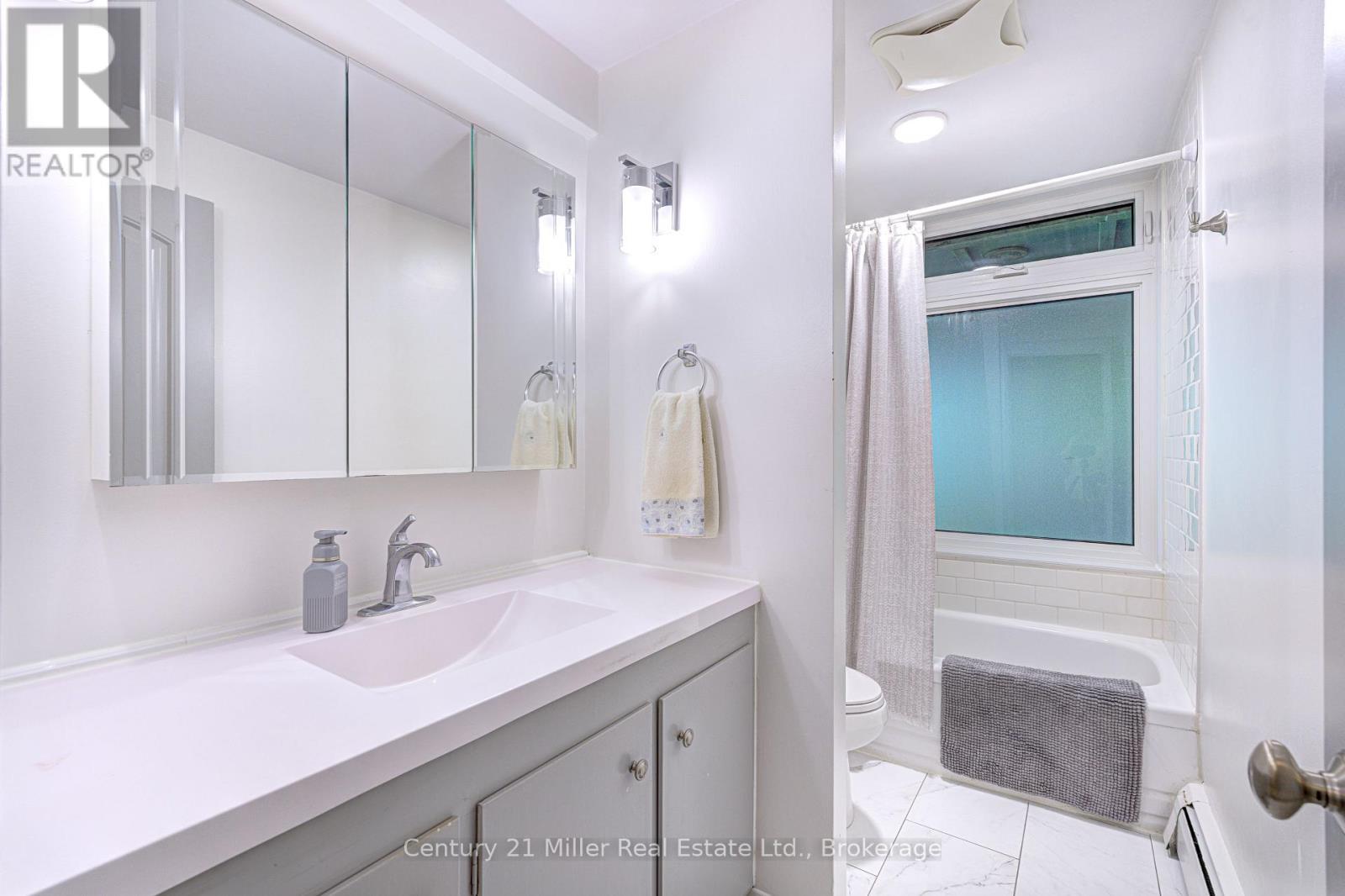 50 Greensview Drive, Kitchener, ON