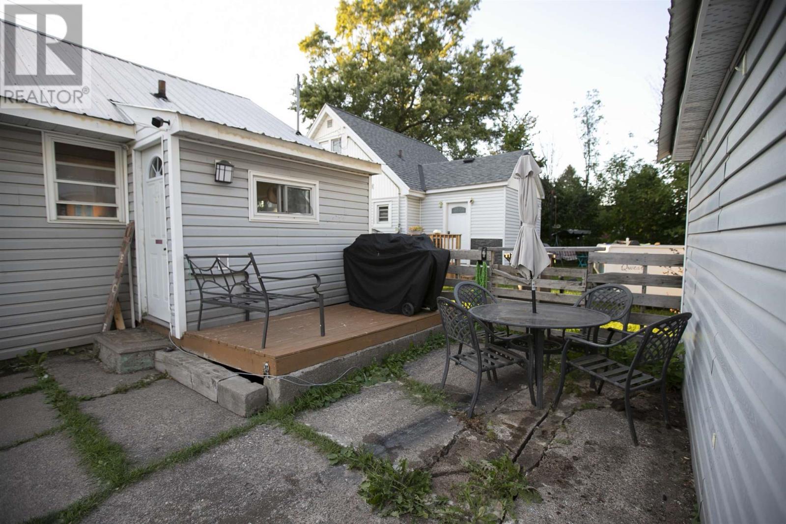 666 Shafer Ave, Sault Ste. Marie, ON