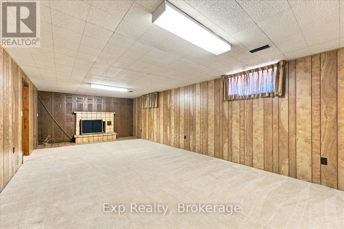 863 Wedgewood Court, Peterborough (Monaghan Ward 2), ON