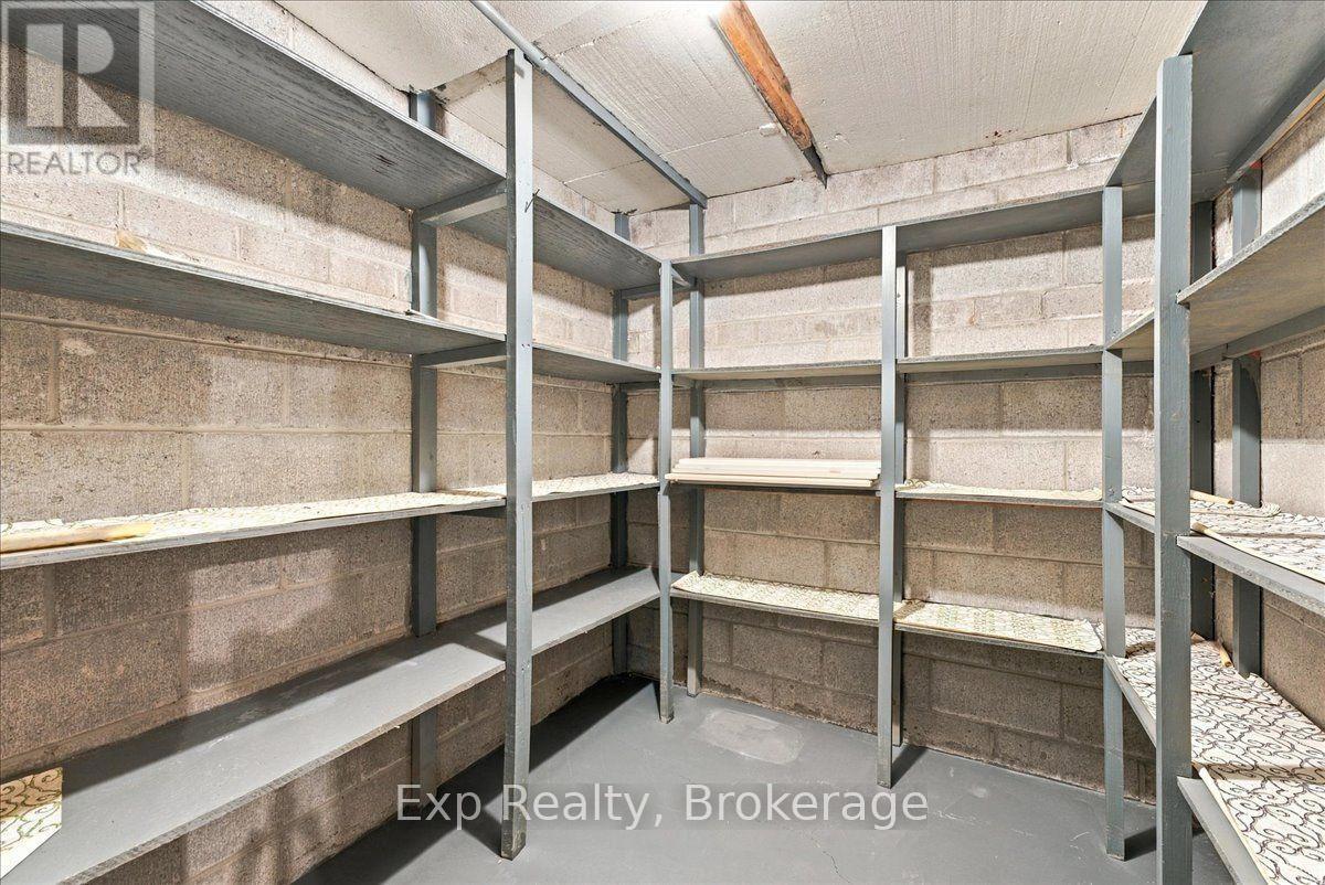 863 Wedgewood Court, Peterborough (Monaghan Ward 2), ON