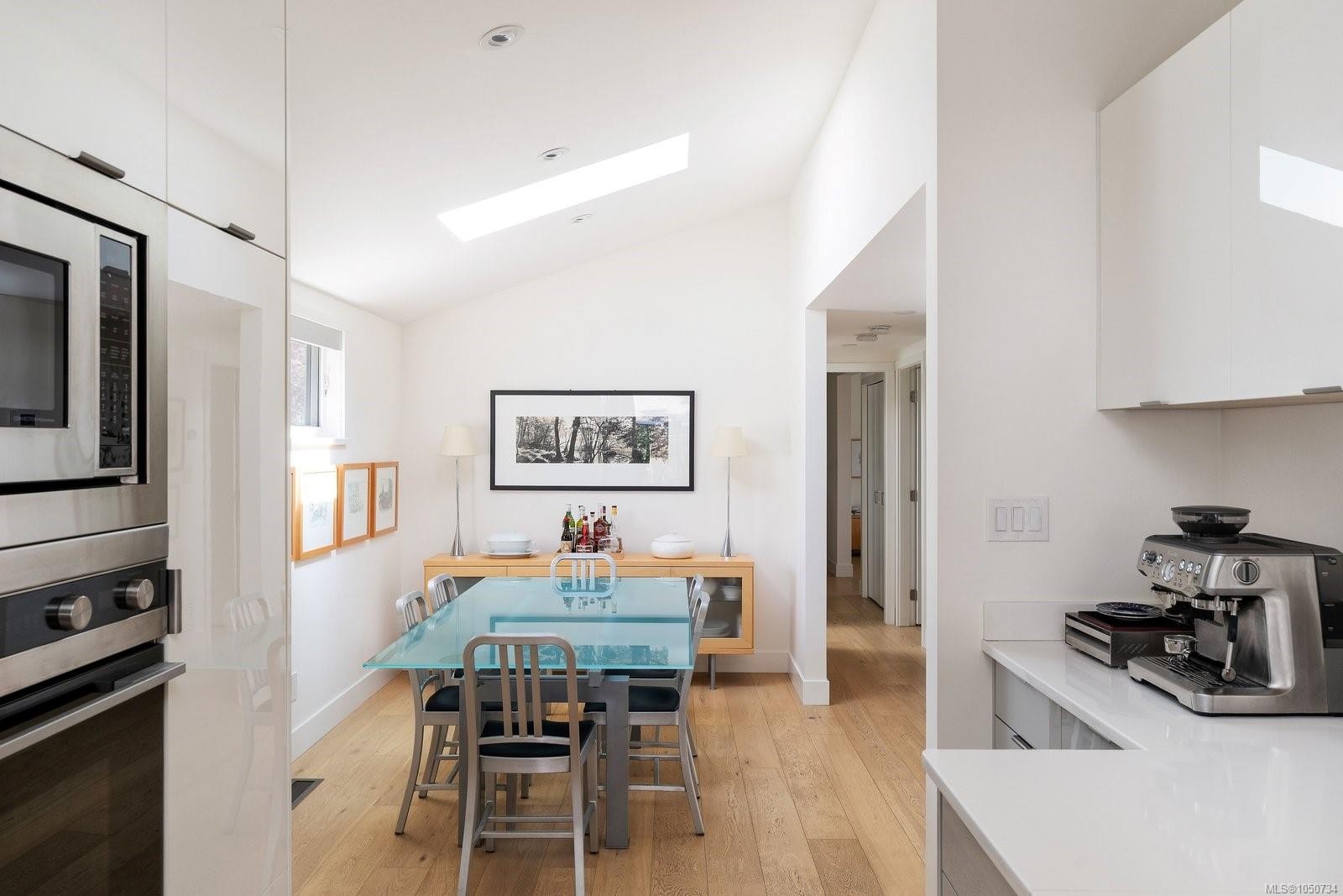 3311 Gibbs Rd, Oak Bay, BC