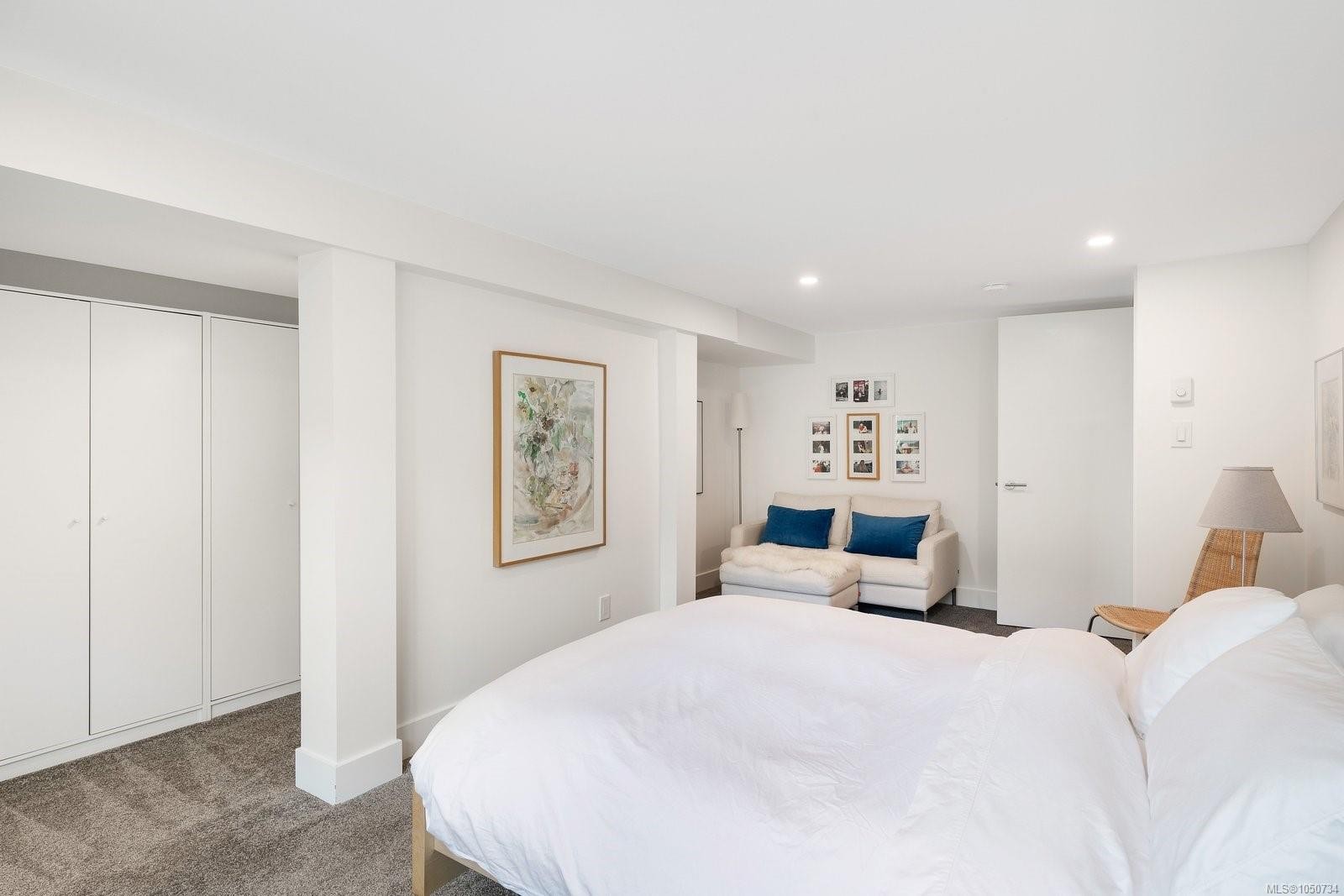 3311 Gibbs Rd, Oak Bay, BC
