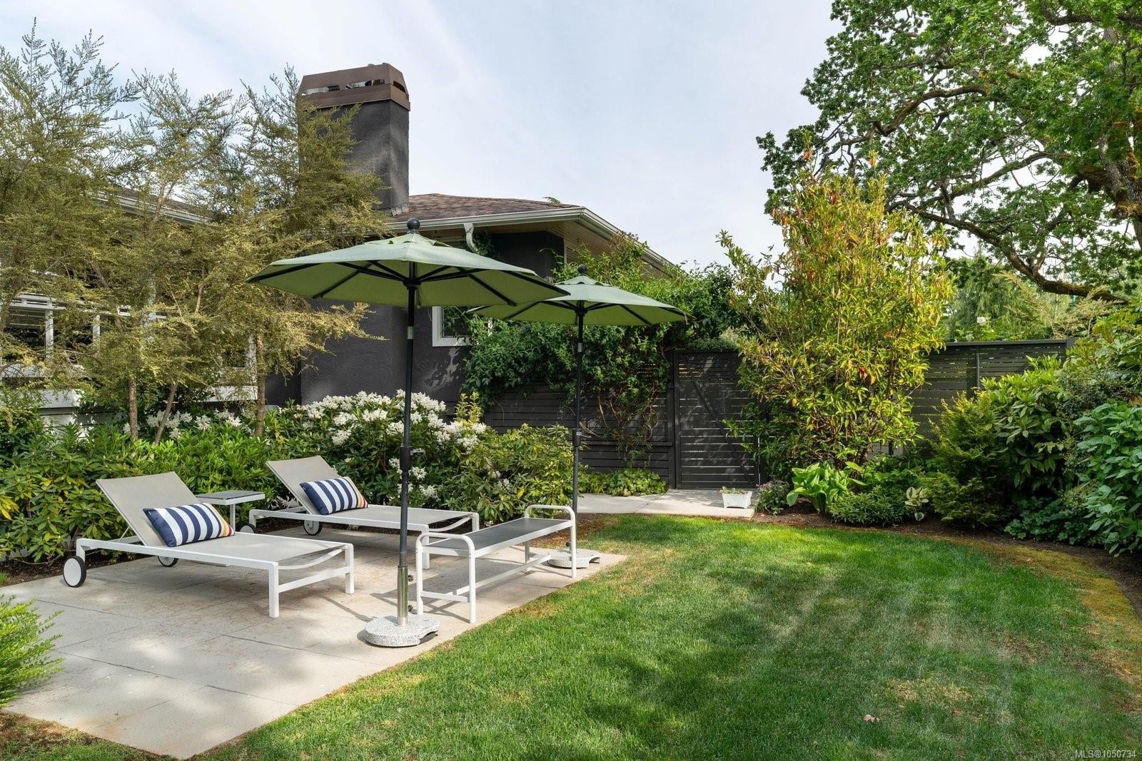 3311 Gibbs Rd, Oak Bay, BC