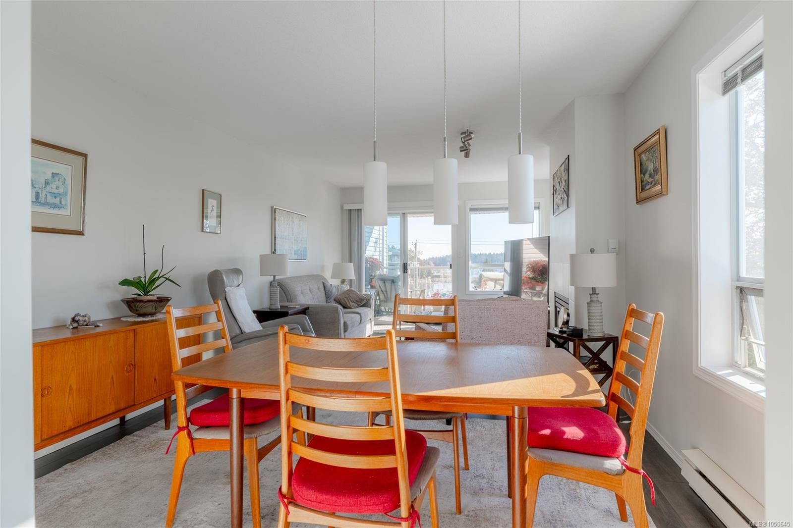 #401-355 Stewart Ave, Nanaimo, BC