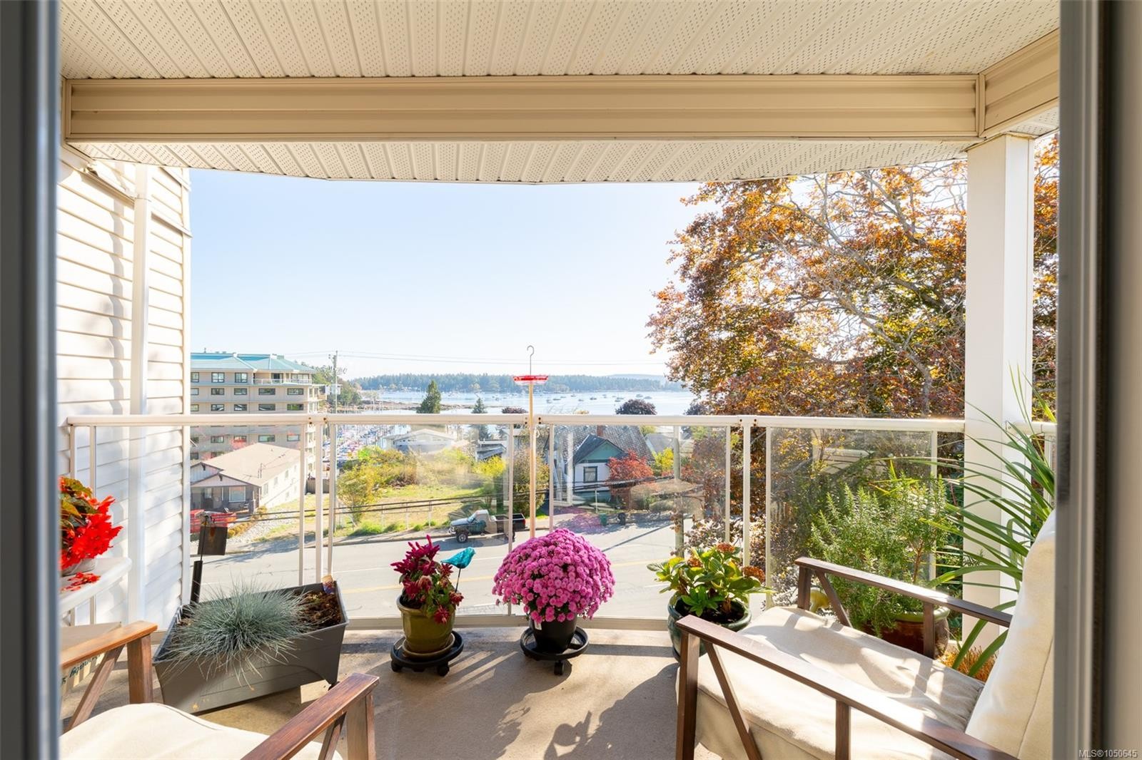 #401-355 Stewart Ave, Nanaimo, BC