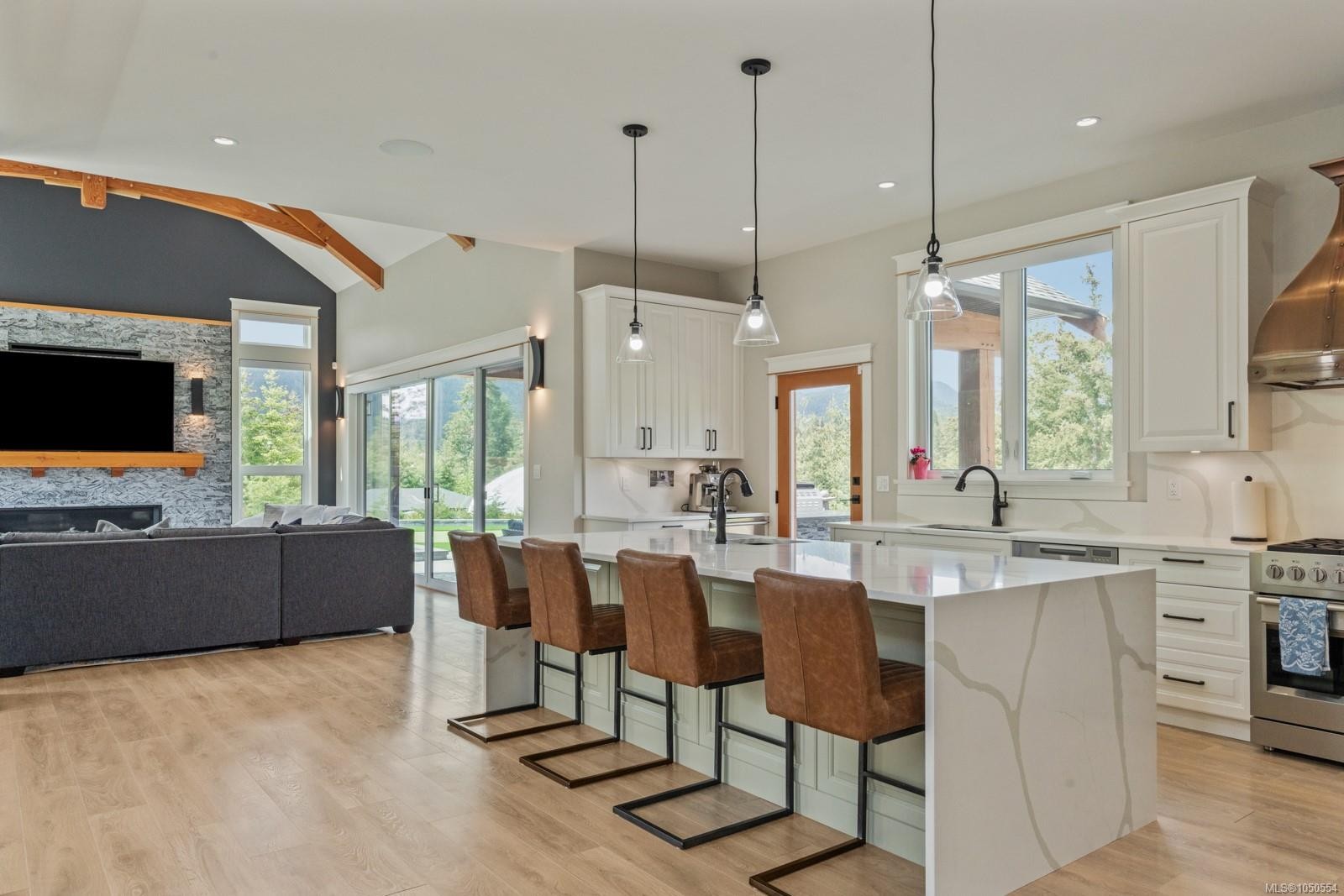 2833 Woodcroft Pl, Shawnigan Lake, BC