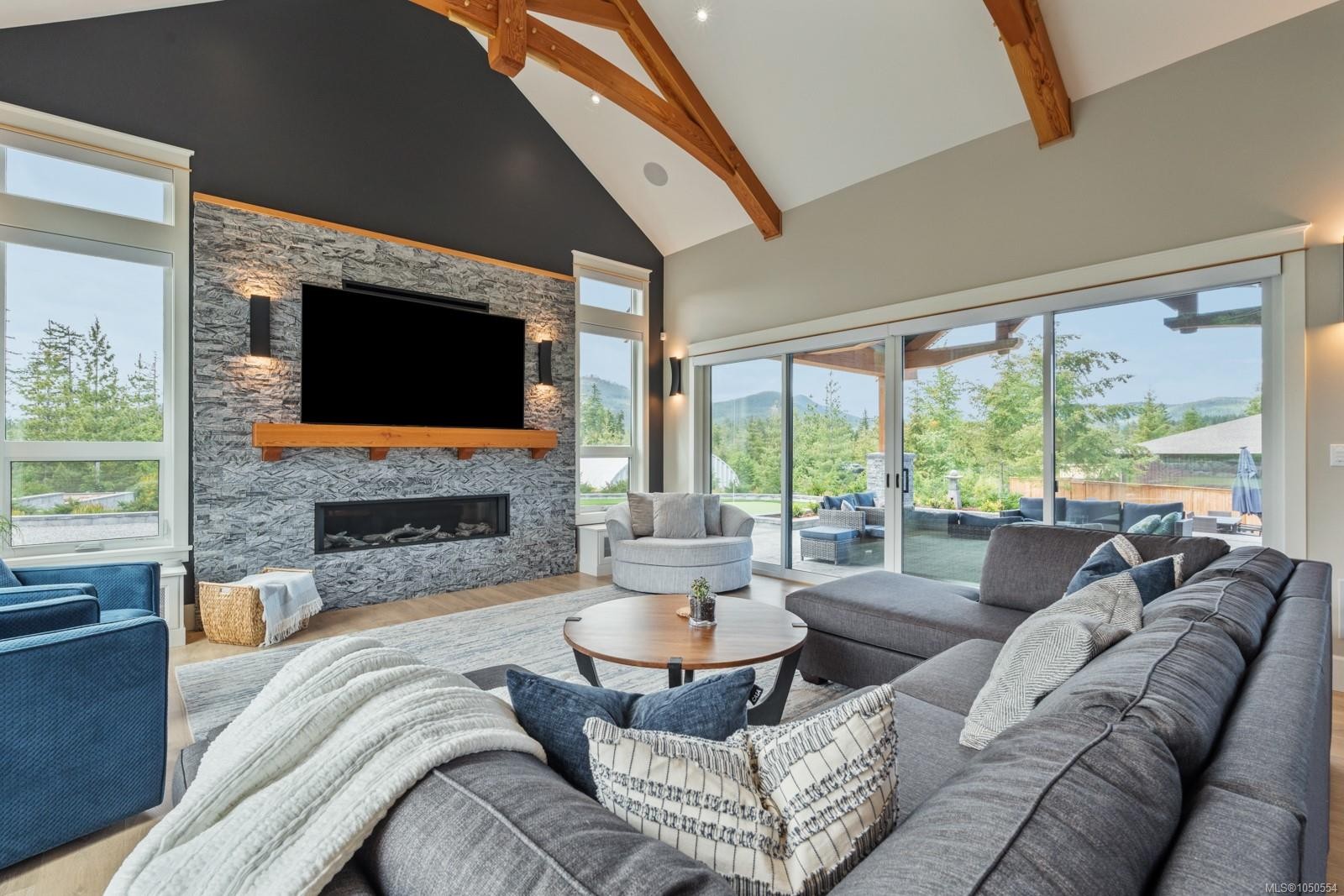 2833 Woodcroft Pl, Shawnigan Lake, BC