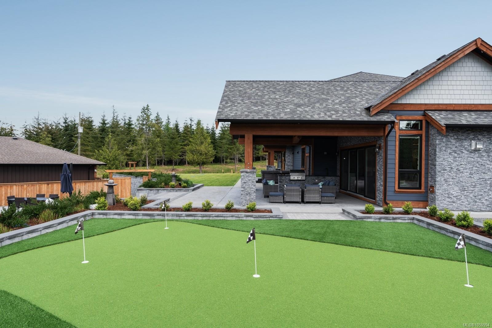 2833 Woodcroft Pl, Shawnigan Lake, BC
